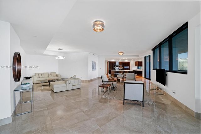 18555 Collins Ave 5105, Sunny Isles Beach, FL 33160