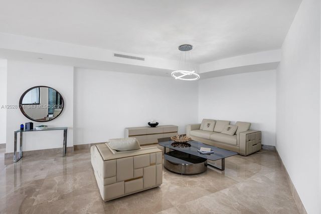 18555 Collins Ave 5105, Sunny Isles Beach, FL 33160