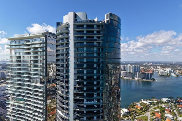 18555 Collins Ave 5105, Sunny Isles Beach, FL 33160