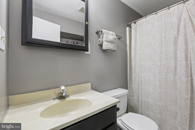 8435 ARBUTUS RD, Pasadena, MD 21122