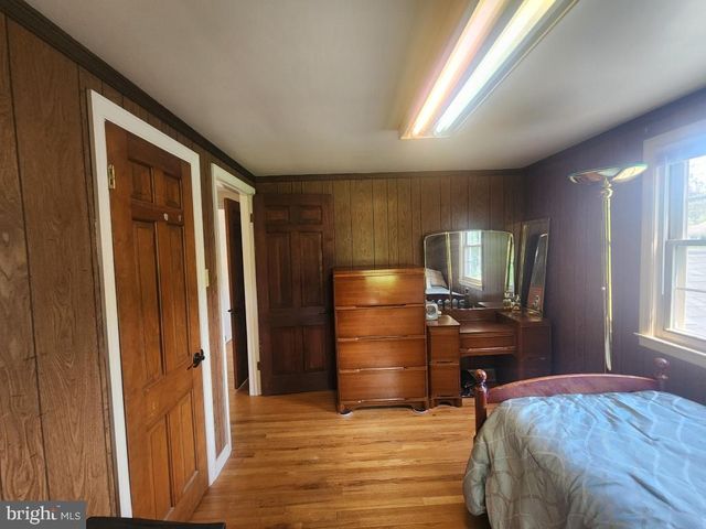 2132 LYNDELL DR, Lancaster, PA 17601