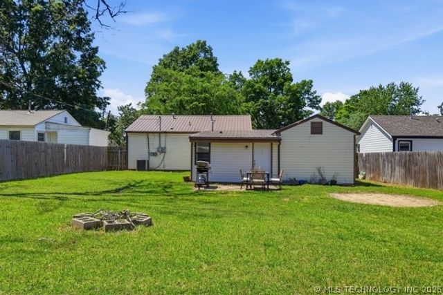 302 E 12th Street, Claremore, OK 74017