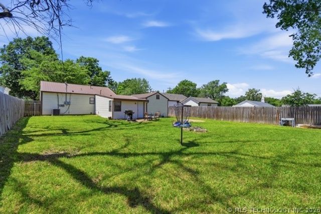 302 E 12th Street, Claremore, OK 74017