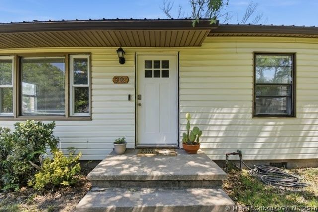 302 E 12th Street, Claremore, OK 74017