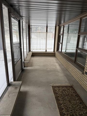 4411 S 68th STREET, Milwaukee, WI 53220