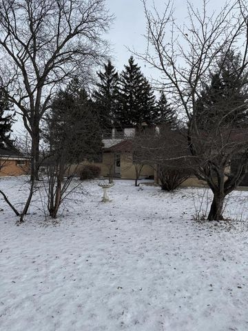 4411 S 68th STREET, Milwaukee, WI 53220