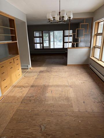 4411 S 68th STREET, Milwaukee, WI 53220