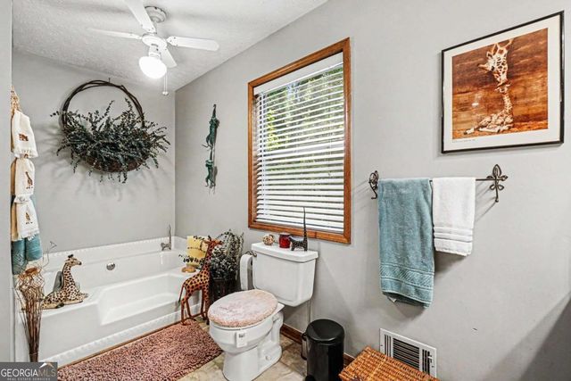 2192 Mohawk Trail, Acworth, GA 30102