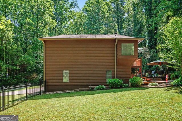 2192 Mohawk Trail, Acworth, GA 30102