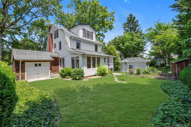 328 Manor Road, Douglaston, NY 11363