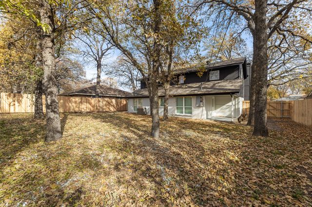 2506 Holt Road, Arlington, TX 76006