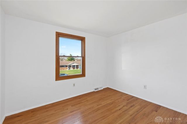 1017 Terracewood Drive, Englewood, OH 45322