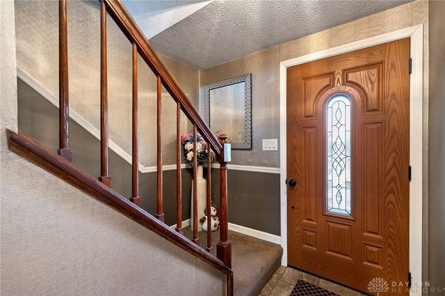 1017 Terracewood Drive, Englewood, OH 45322