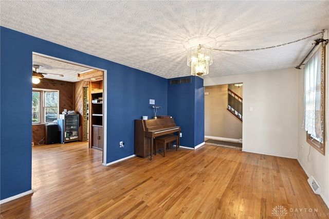 1017 Terracewood Drive, Englewood, OH 45322