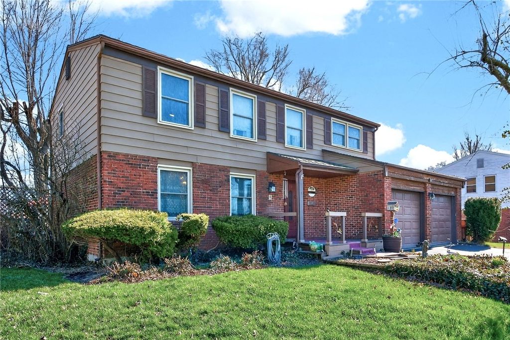 1017 Terracewood Drive, Englewood, OH 45322