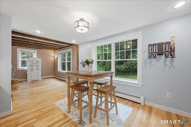 82 Old Post Road, Clinton, CT 06413