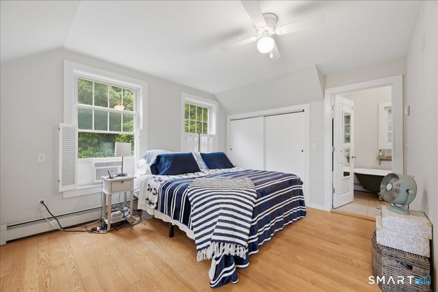 82 Old Post Road, Clinton, CT 06413