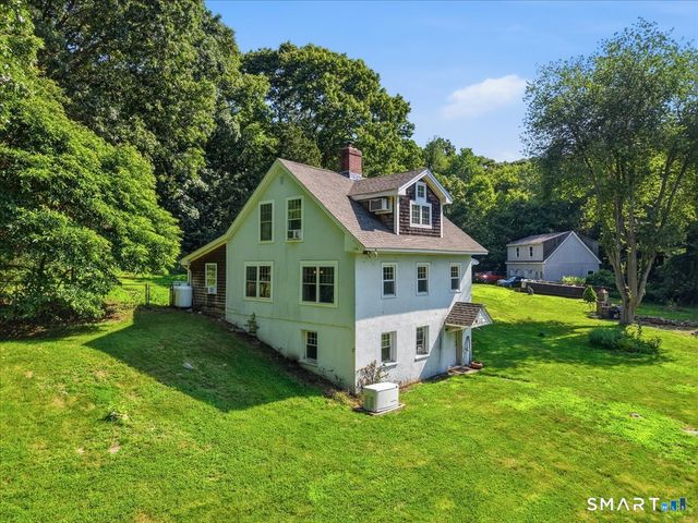 82 Old Post Road, Clinton, CT 06413