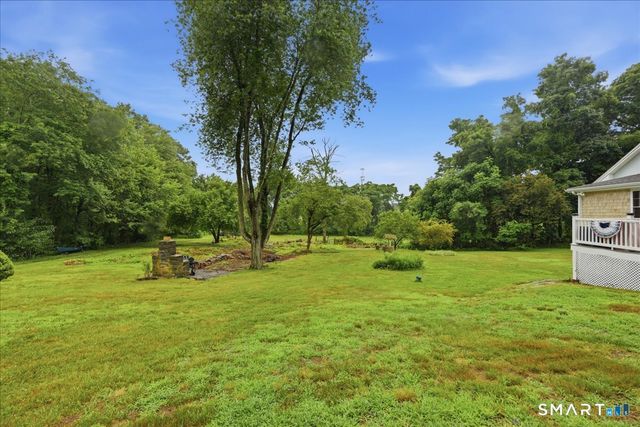 82 Old Post Road, Clinton, CT 06413