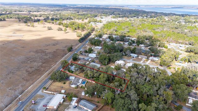 1565 N C 470, Lake Panasoffkee, FL 33538