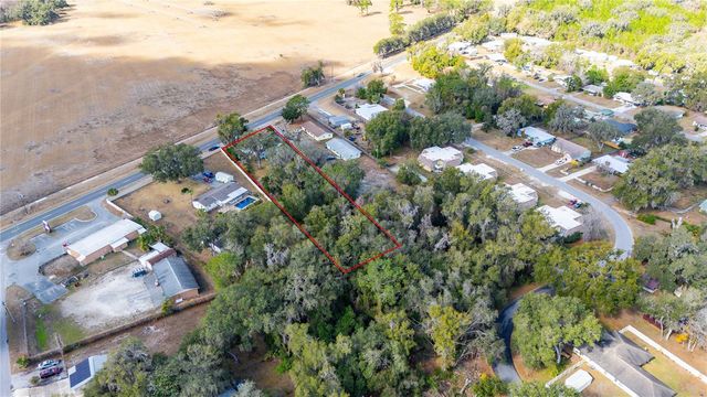 1565 N C 470, Lake Panasoffkee, FL 33538