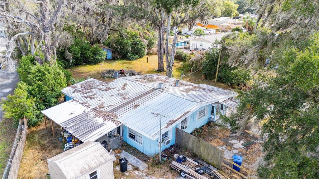 1565 N C 470, Lake Panasoffkee, FL 33538