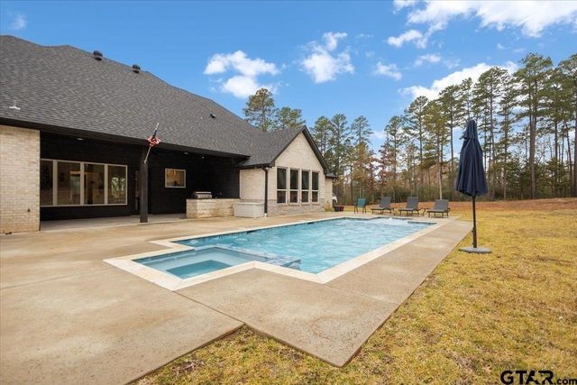 10707 Moser Ln, Whitehouse, TX 75791