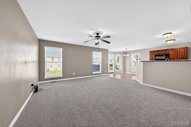 542 Country Circle Drive, Lake St Louis, MO 63367