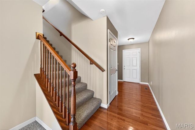 542 Country Circle Drive, Lake St Louis, MO 63367