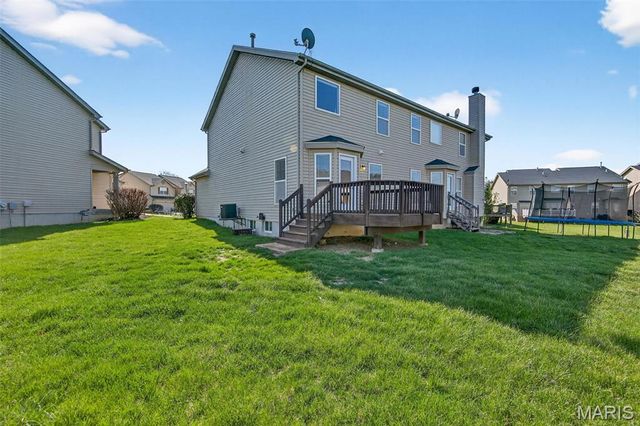 542 Country Circle Drive, Lake St Louis, MO 63367