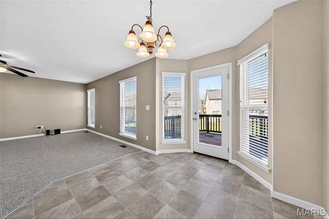 542 Country Circle Drive, Lake St Louis, MO 63367