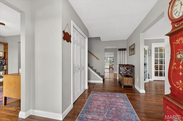 1102 Lakeview Drive, Pacific, MO 63069