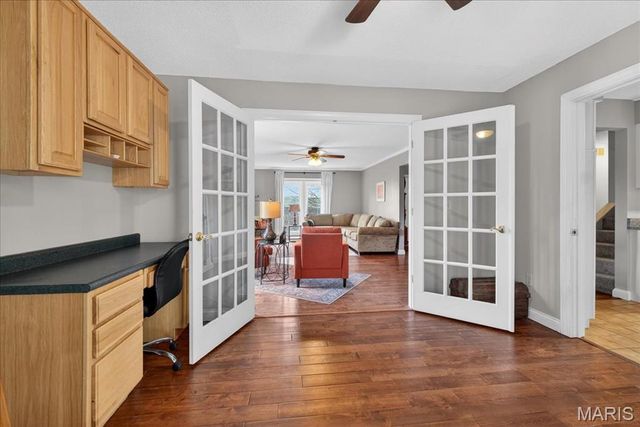 1102 Lakeview Drive, Pacific, MO 63069