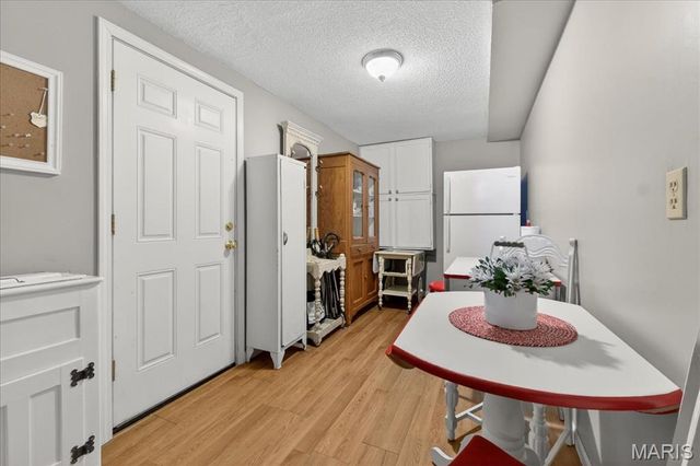 1102 Lakeview Drive, Pacific, MO 63069