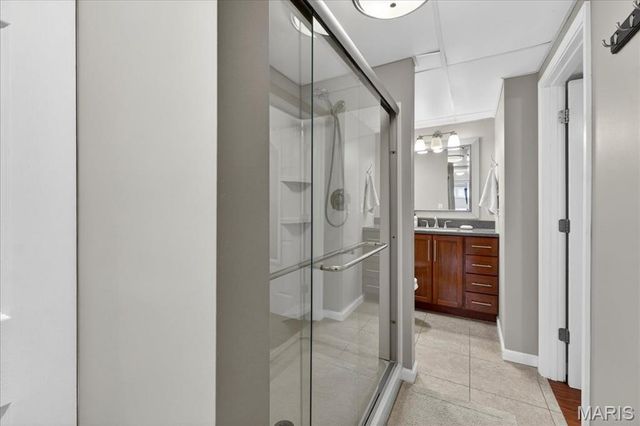 1102 Lakeview Drive, Pacific, MO 63069