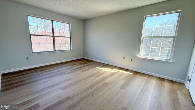 70 JUNIPER WAY, Hamilton, NJ 08619