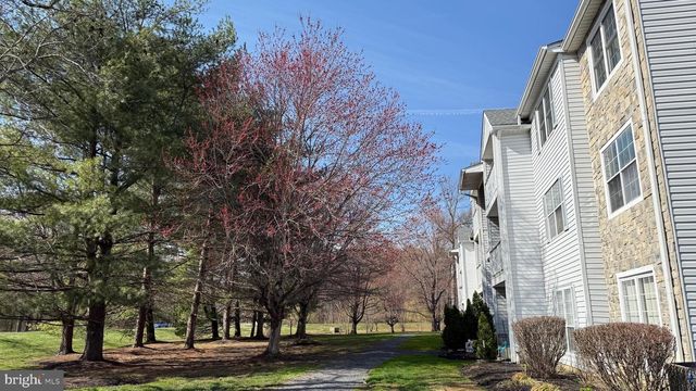 70 JUNIPER WAY, Hamilton, NJ 08619