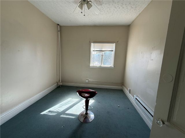 329 E Long Ave, New Castle, PA 16101