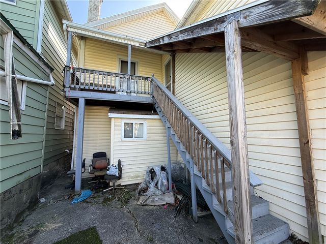 329 E Long Ave, New Castle, PA 16101