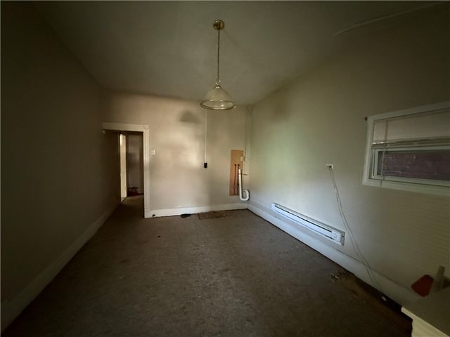 329 E Long Ave, New Castle, PA 16101
