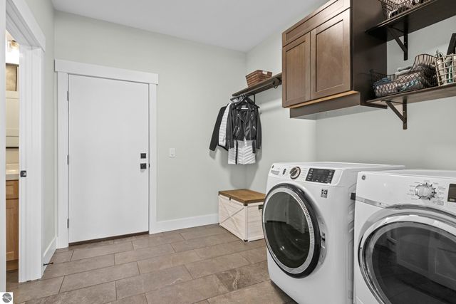 3681 Riverview Road, Manton, MI 49663