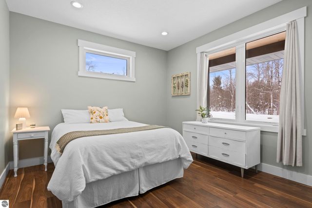 3681 Riverview Road, Manton, MI 49663