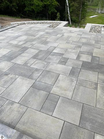 3681 Riverview Road, Manton, MI 49663