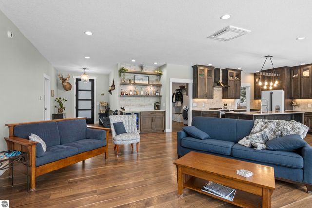 3681 Riverview Road, Manton, MI 49663