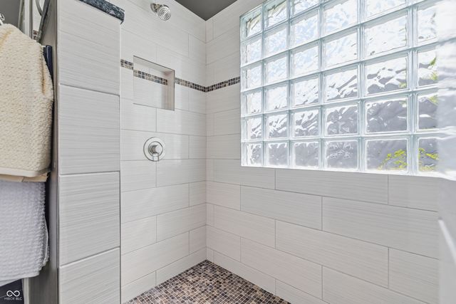 6426 Harrison Ridge Boulevard, Indianapolis, IN 46236