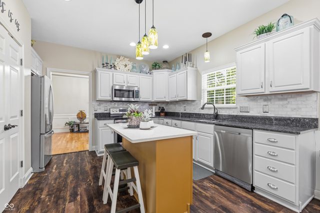 6426 Harrison Ridge Boulevard, Indianapolis, IN 46236