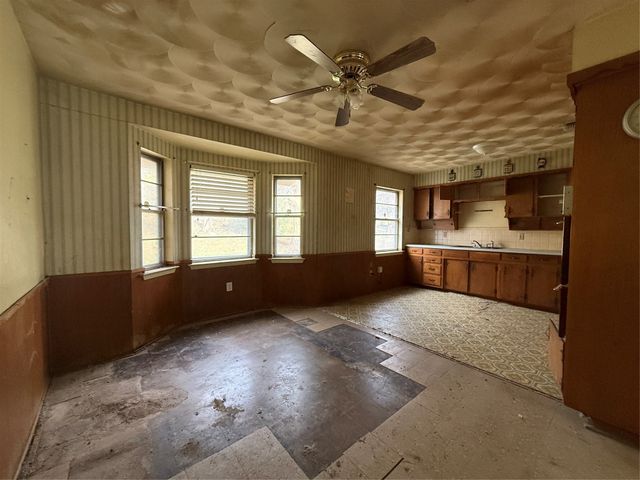 4432 Sahara Place, Fort Worth, TX 76115