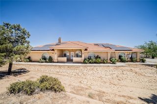 8225 Ailanthus Street, Phelan, CA 92371