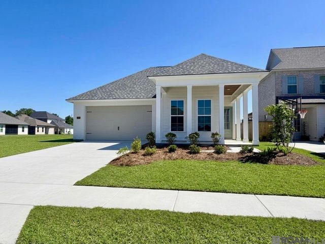 36177 Belle Parc Ave, Geismar, LA 70734