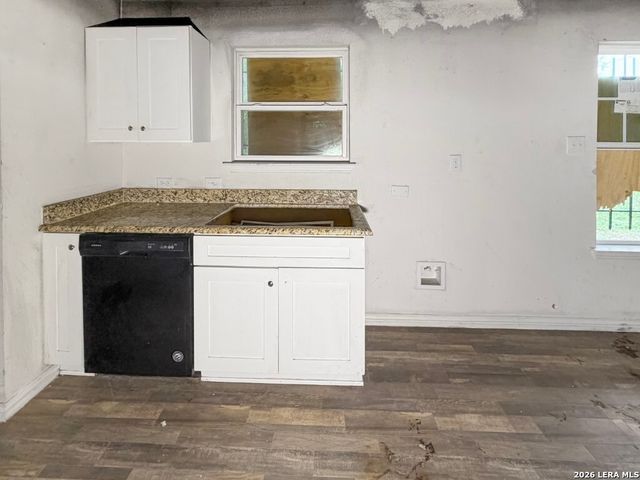 3239 MARTIN LUTHER KING DR, San Antonio, TX 78220